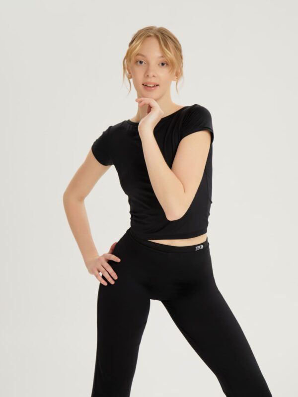 Кроп топ короткий рукав