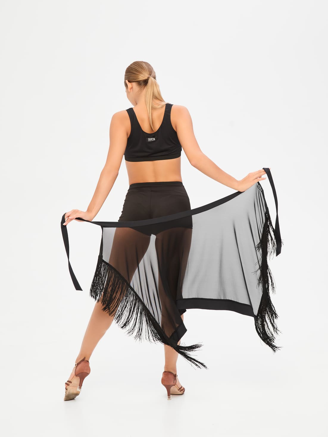 Асимметричная юбка-косынка с кистями — изображение 2