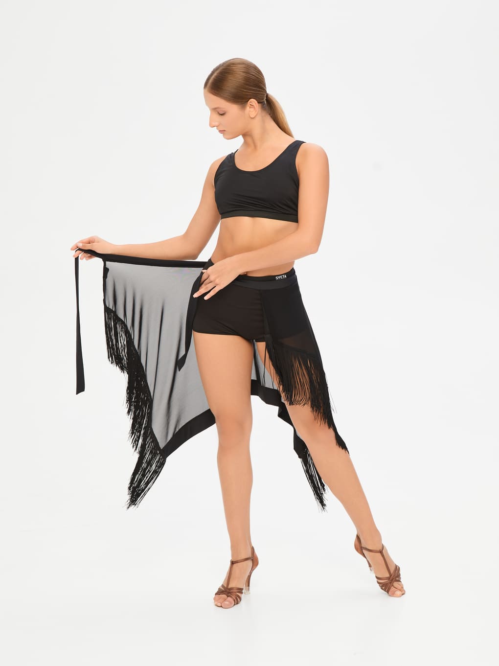 Асимметричная юбка-косынка с кистями — изображение 3