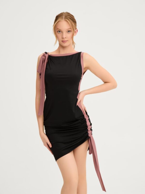 Платье тренировочное с драпировкой