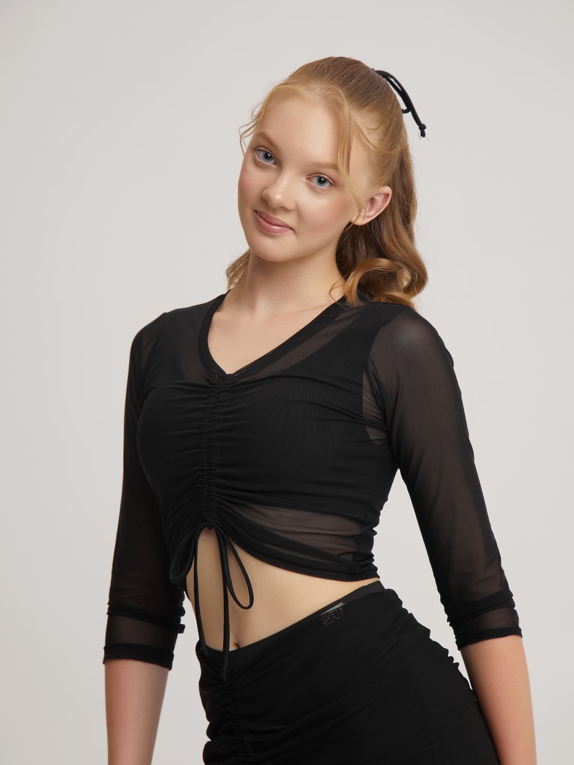 Топ-сетка с драпировкой — изображение 5